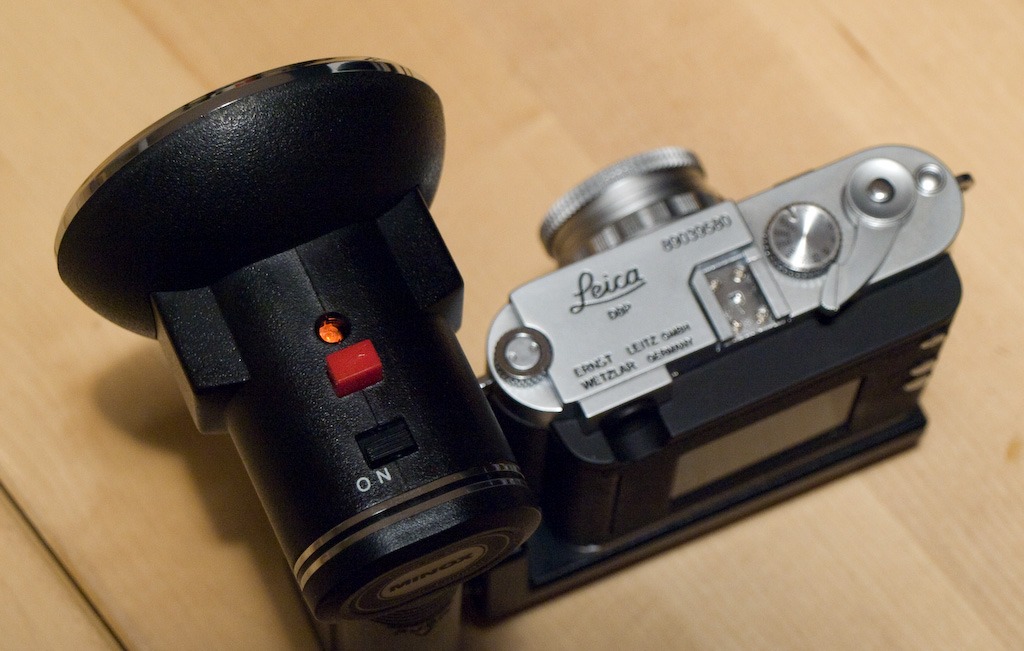 A scale Leica?