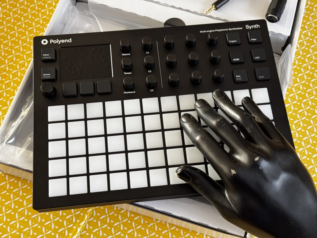 The Polyend Synth grid keyboard is roughly as wide as two typical hands - meaning you have access to the full array of 60 notes or keyboard splits without having to move a lot or take up a lot of desk space.