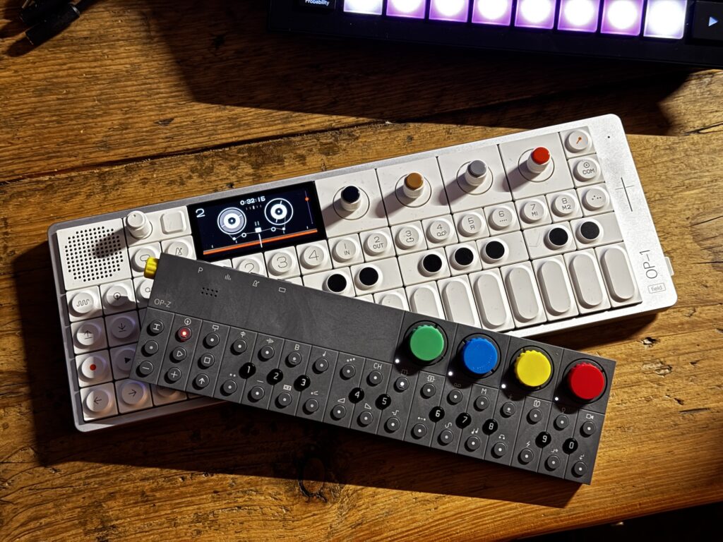 Is the Teenage Engineering OP-XY a combination of OP-Z and OP-1 Field capabilities?